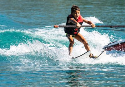 Baby ski nautique - L'Ancre Bleue_Les Orres - Baby ski nautique - L'Ancre Bleue_Les Orres