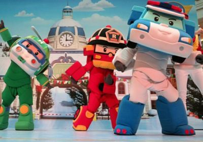 Rencontre avec la mascotte Robocar Poli_Les Orres