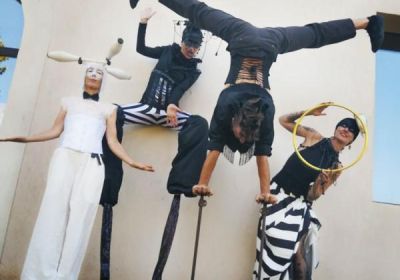 Déambulation : Cabaret des Morphoses_Les Orres - Déambulation : Cabaret des Morphoses_Les Orres