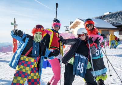 Tartiskiflette : Concours de déguisement sur les pistes_Les Orres - Tartiskiflette : Concours de déguisement sur les pistes_Les Orres