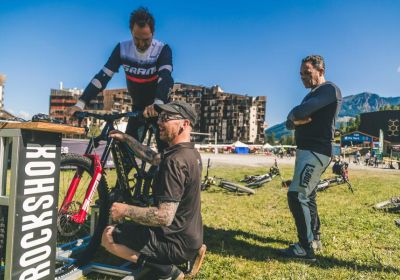 Rockshox tuning tour : Atelier Tuning & Performance_Les Orres - Rockshox tuning tour : Atelier Tuning & Performance_Les Orres