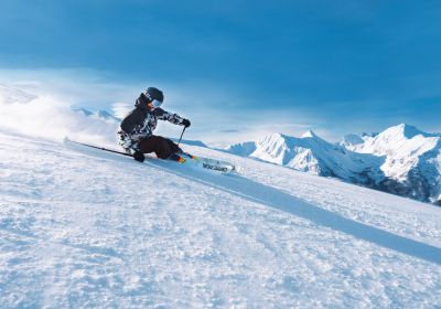 Skier à la station des Orres, forfaits, glisse, Les Orres, Hautes-Alpes
