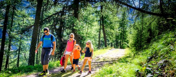Randonnée en famille aux Orres, Alpes du sud