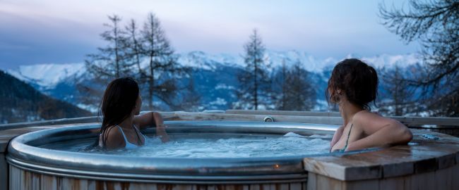 Alpin spa, bien-être et détente aux Orres en hiver