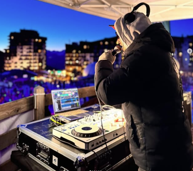DJ Mike Hayes