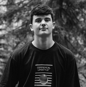 Evan Medcalf team commencal