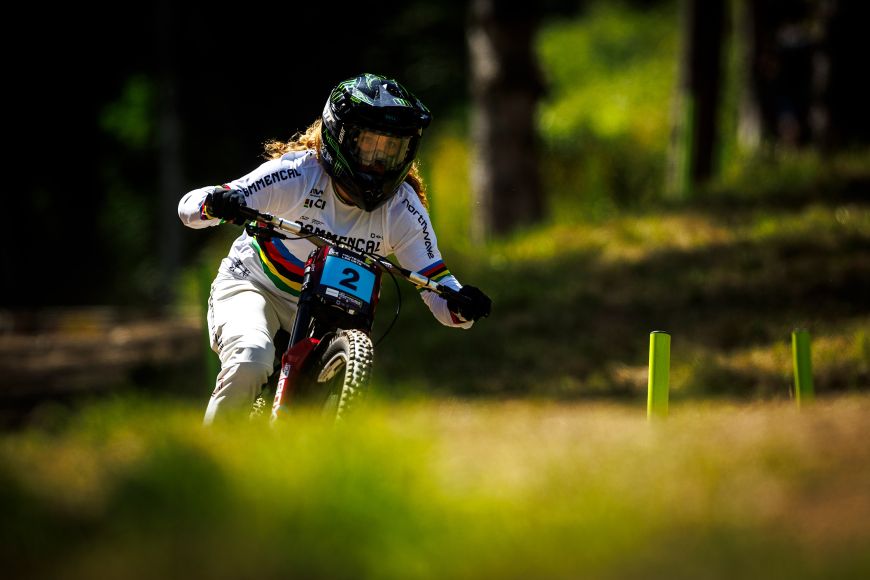 Erice van leuven Team Commencal Les Orres bike Park 2024, Hautes-Alpes