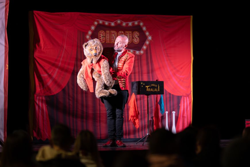 Spectacle de magie au Festival Mini Kids aux Orres