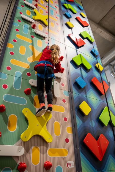Espace ludique escalade Pôle Sport Innovation