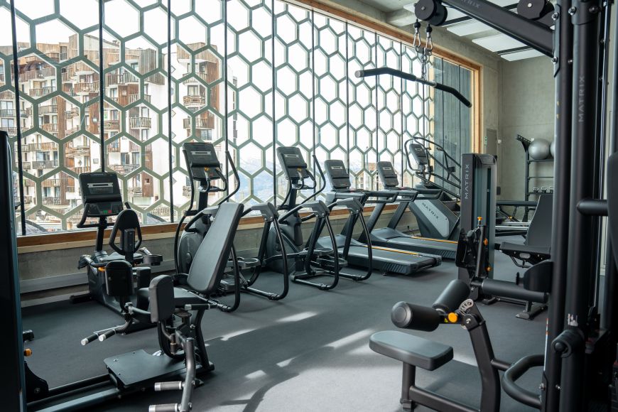 Musculation et cardio au Pole Sport Innovation, Les Orres, Alpes du sud