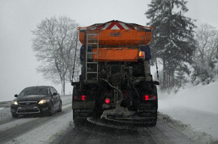 Neige chasse neige route