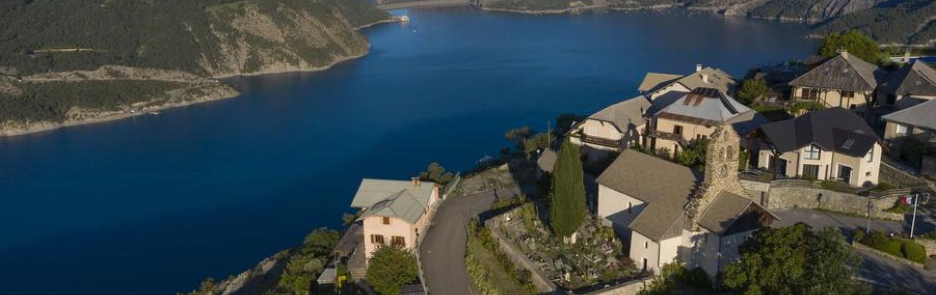 Image - Village du Sauze-du-Lac