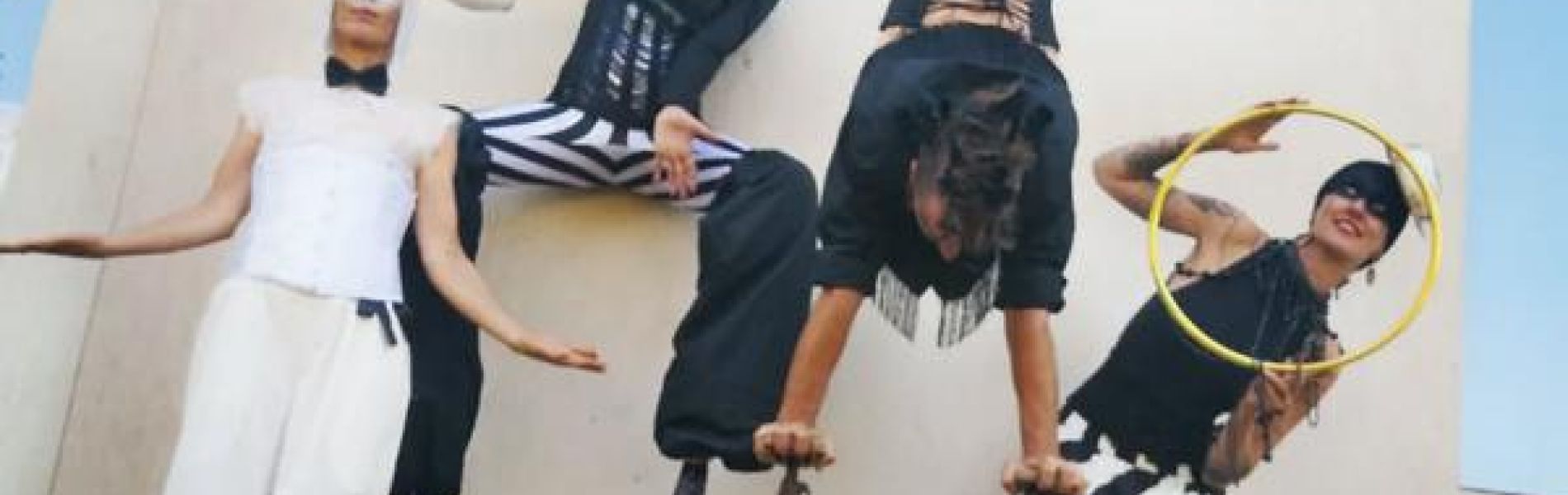 Déambulation : Cabaret des Morphoses_Les Orres - Déambulation : Cabaret des Morphoses_Les Orres