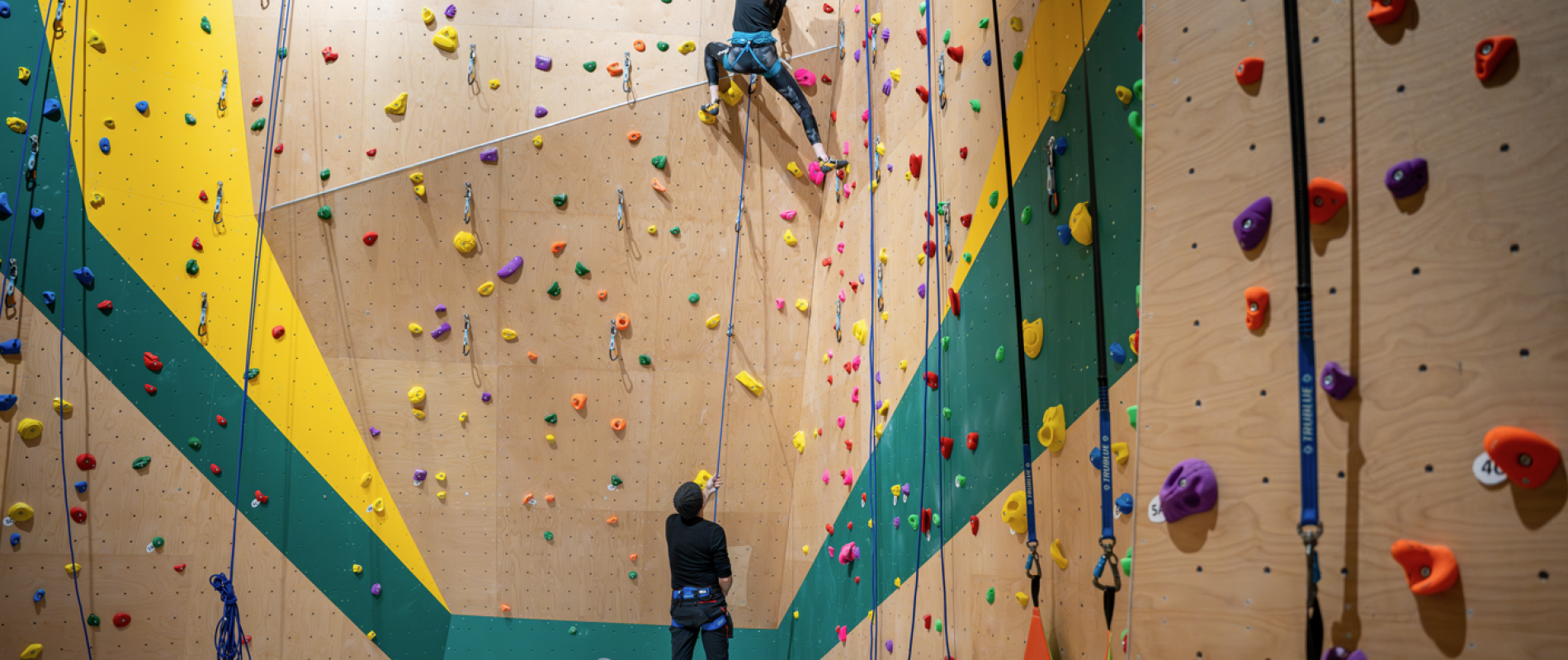 Pole sport innovation PSI Les Orres escalade