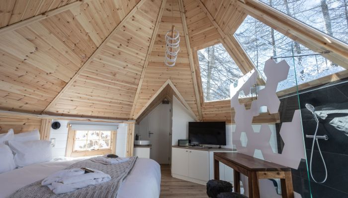 Alpin D'Home, hébergement insolite aux Orres, station de ski des Alpes du sud