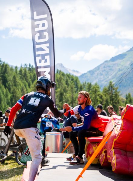 Le podium de l'Ixs Downhill Cup aux Orres, dans les Hautes-Alpes