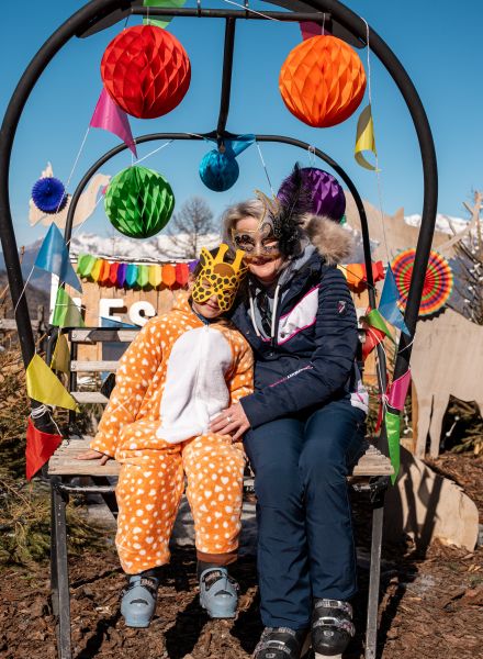Carnaval 2025 Les Orres, ski et déguisements dans les Alpes du sud