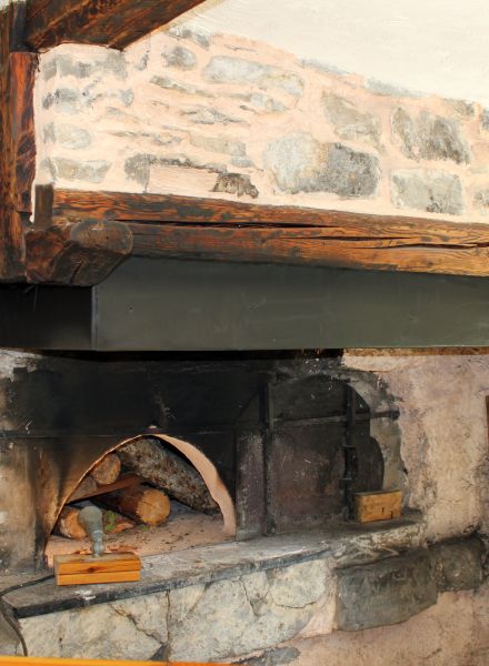 Patrimoine rural des Hautes Alpes, four à pain hameau Les Ribes aux Orres