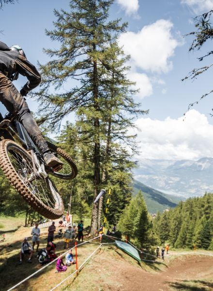 IXS compétition VTT DH Les Orres