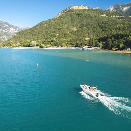 Bateau avec permis - Bateau avec permis