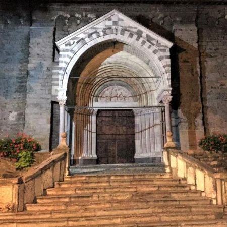 Visite nocturne, guidée et contée : Embrun d'ombre & de lumière_Embrun