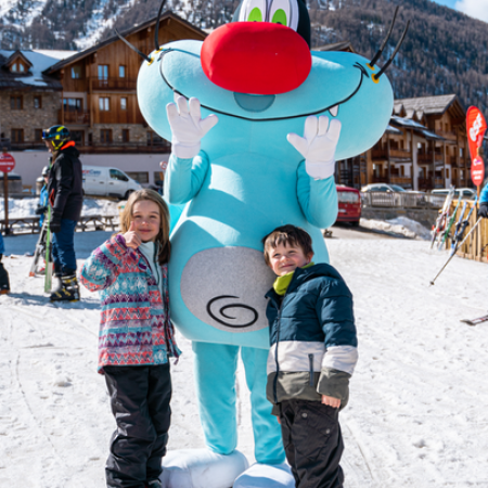 Rencontre avec la mascotte Oggy - Rencontre avec la mascotte Oggy
