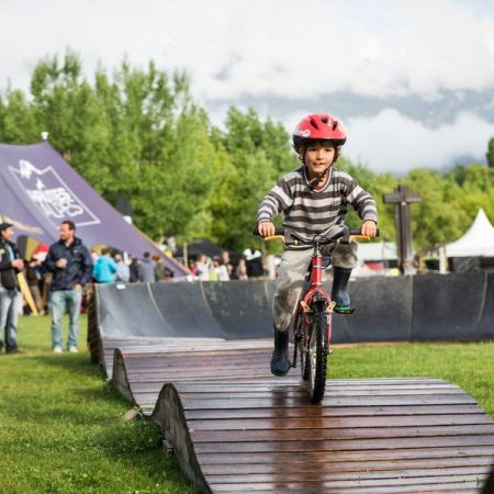 Village Outdoormix Festival - Village Outdoormix Festival