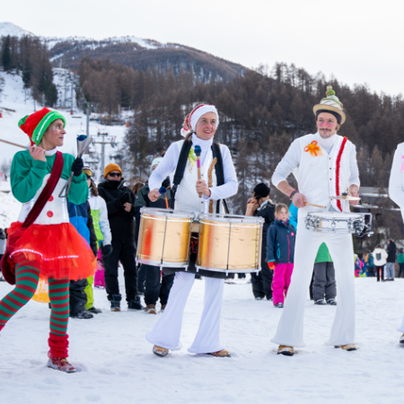 La fiesta du ski : Les fanfares sur les pistes_Les Orres - La fiesta du ski : Les fanfares sur les pistes_Les Orres