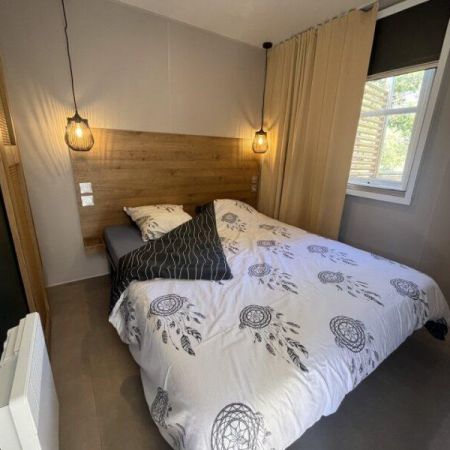 Camping les écolodges des 3 lacs : Mobil-homes._Rochebrune