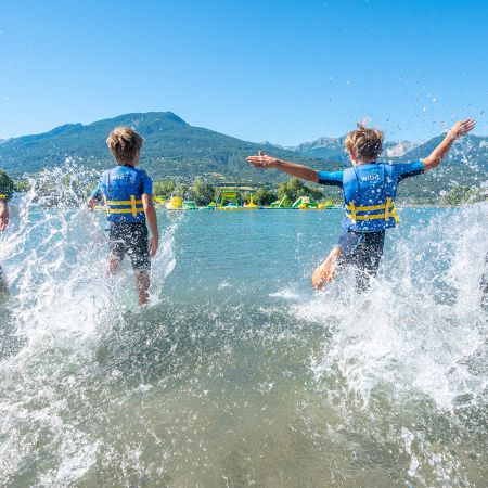 Aquaparc Embrun enfants lac