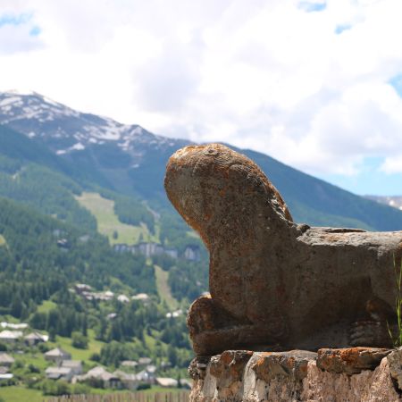Patrimoine statue chef-lieu Les Orres
