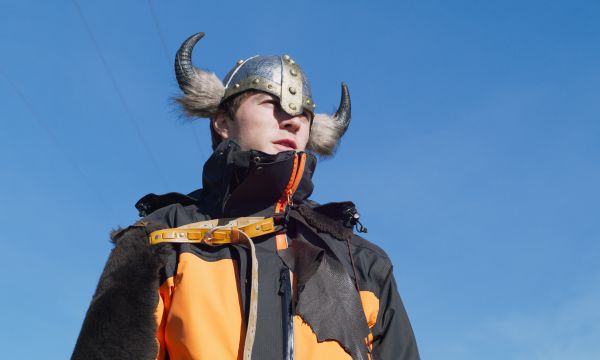 Laurent dans le vent au cinéma des Orres 2026